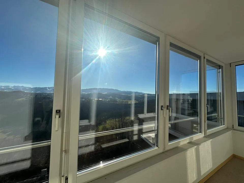 VILLARS-SUR-GLANE - RTE DE LA GLANE 109 - CHARMANT APPARTEMENT 4.5 – photo 7 sur 13
