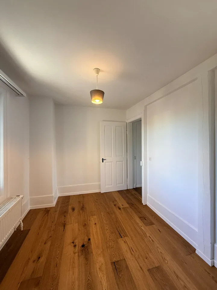 VILLARS-SUR-GLANE - RTE DE LA GLANE 109 - CHARMANT APPARTEMENT 4.5 – photo 11 sur 13