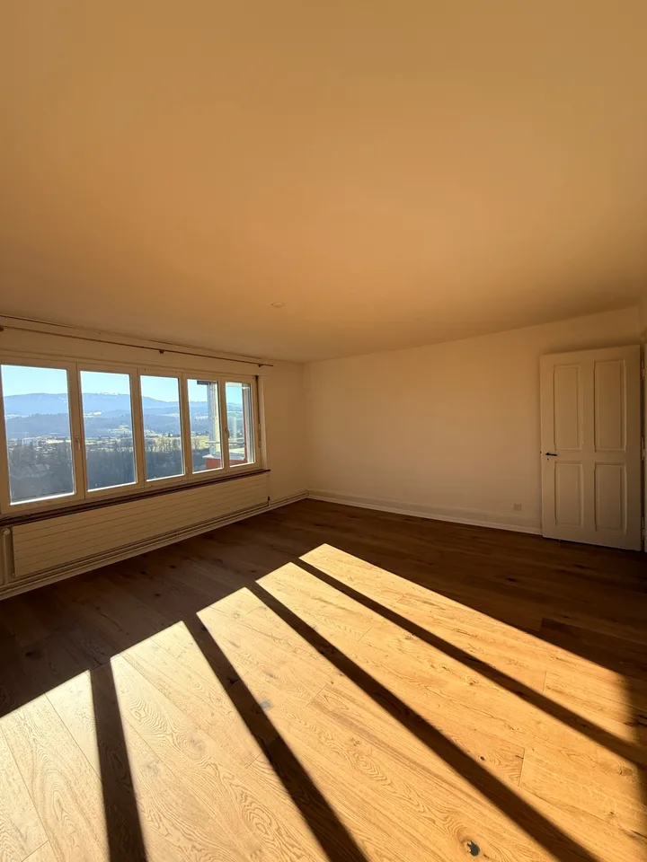 VILLARS-SUR-GLANE - RTE DE LA GLANE 109 - CHARMANTES WOHNUNG 4.5