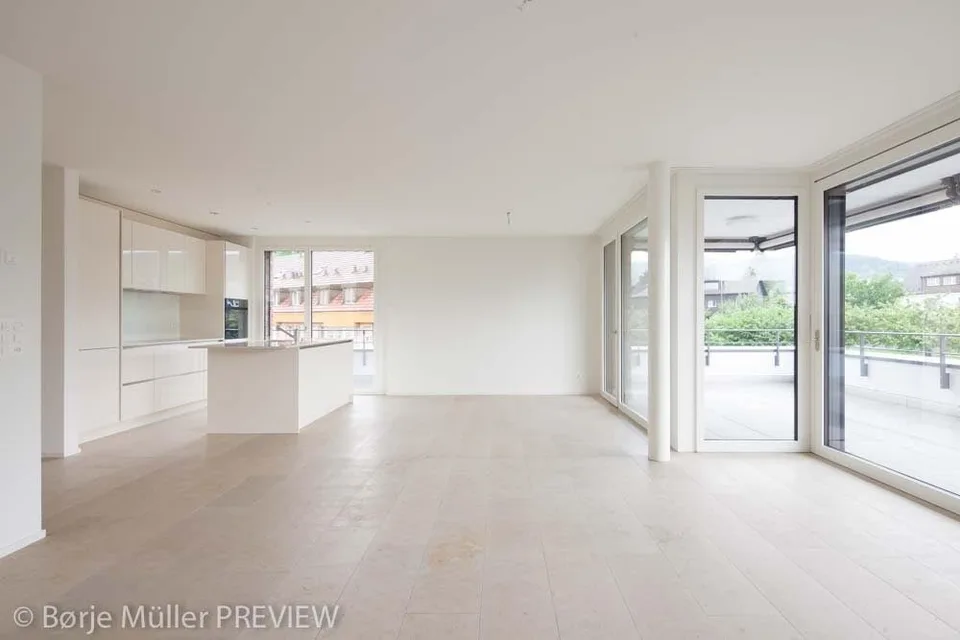Modern 4-room apartment in a quiet location in Riehen