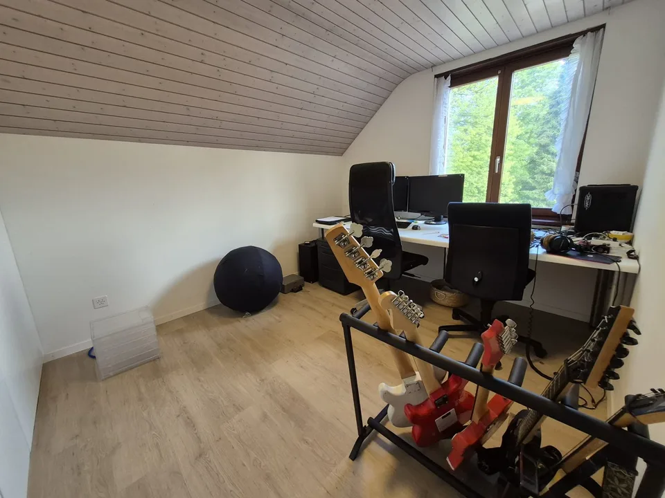 Charmante maison de famille de 5 pièces à louer à Muhen