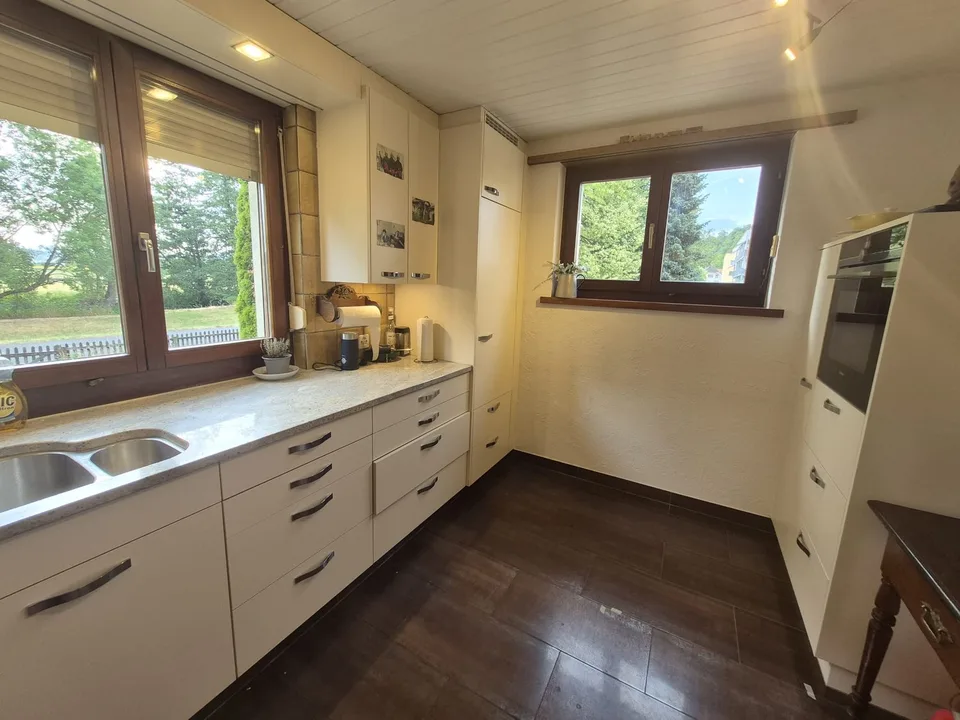 Charmante maison de famille de 5 pièces à louer à Muhen
