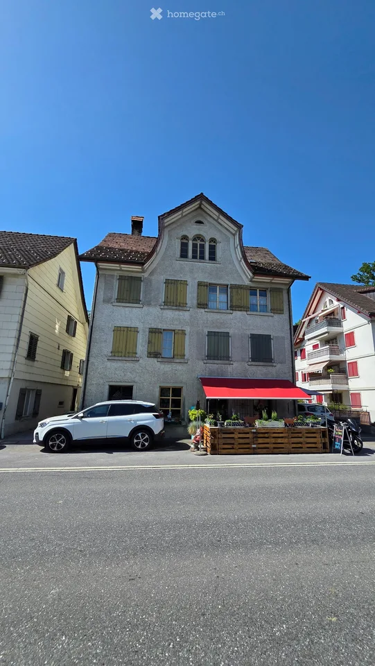 Charming, central 1.5-room apartment in Neuhaus SG - Available from 1.10.2026