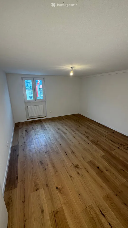 Gemütliche 2.5-Zimmer-Wohnung mit Balkon in Zizers