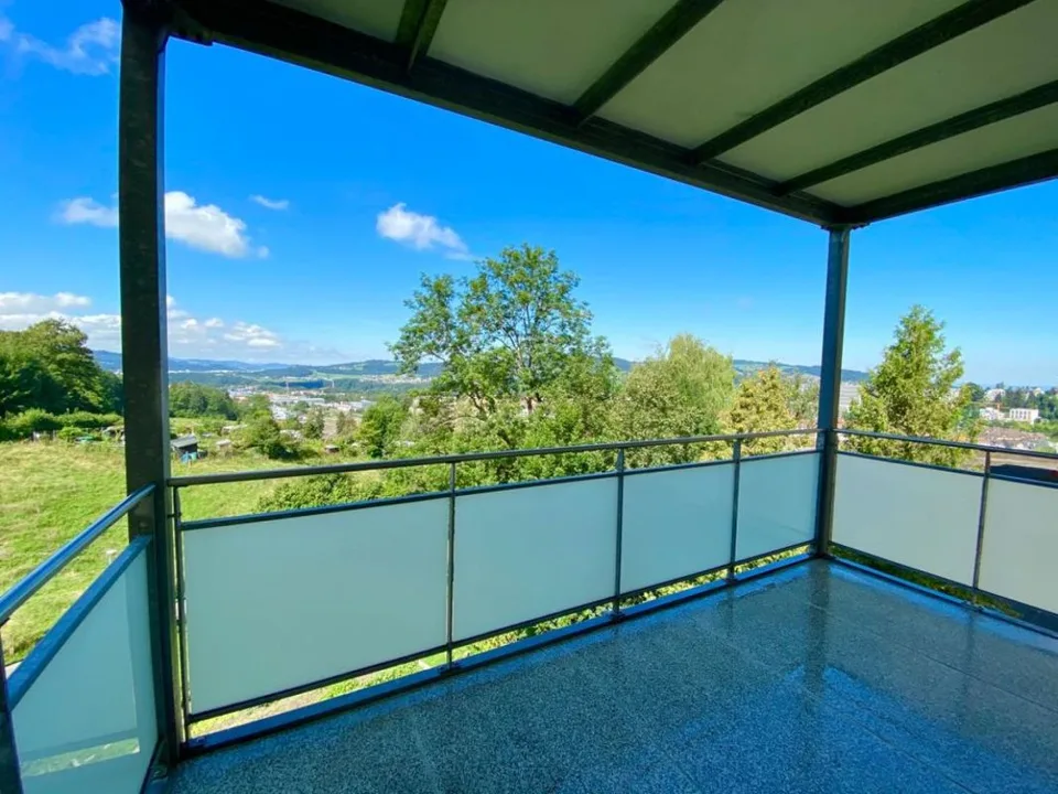1 Zimmer Wohnung mit Balkon