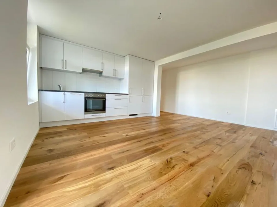 1 Zimmer Wohnung mit Balkon
