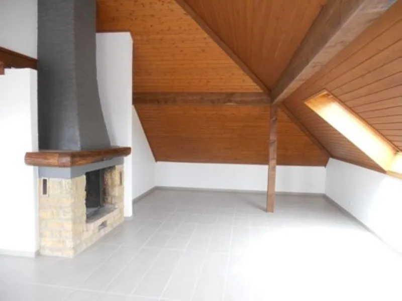 00486 - Wohnung 4 Zimmer - Rafour 4 - ST-AUBIN NE