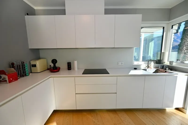 Esclusiva villa di lusso con piscina coperta e vista lago – Foto 9 von 41