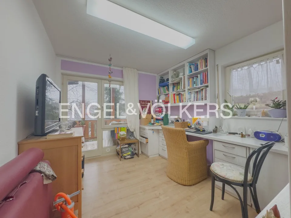 Großzügige, barrierearme Eigentumswohnung mit zwei Balkonen in Tiengen