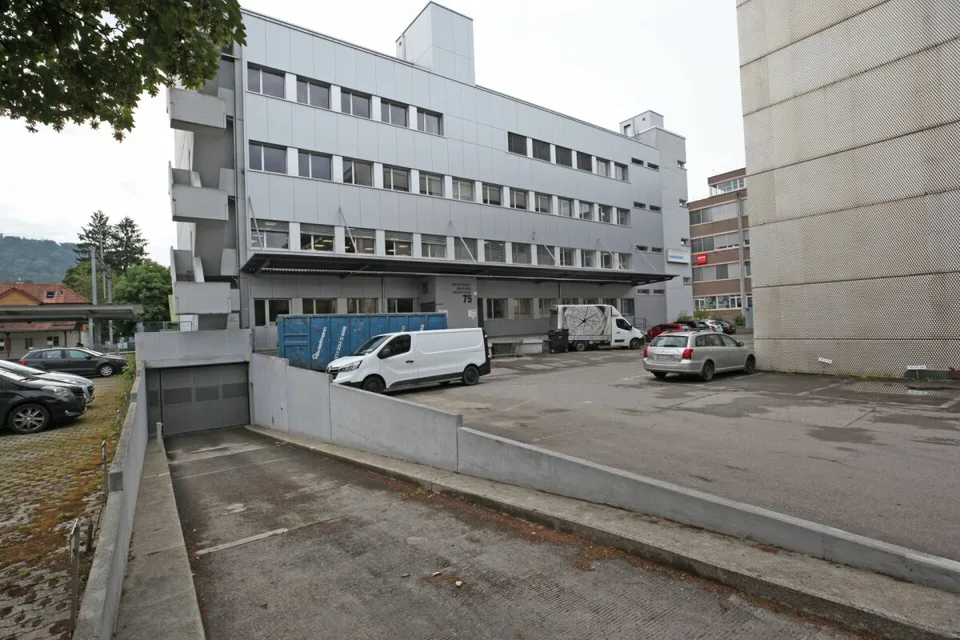 Espace de stockage à Köniz
