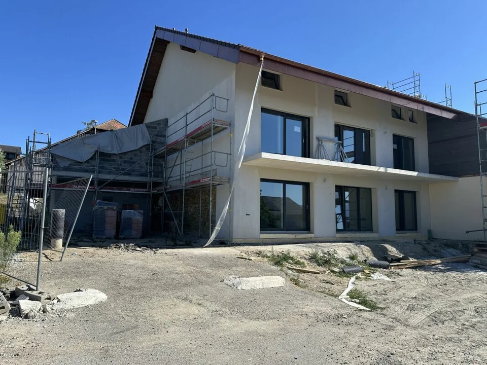 APPARTEMENT DUPLEX DE 5.5 PIECES