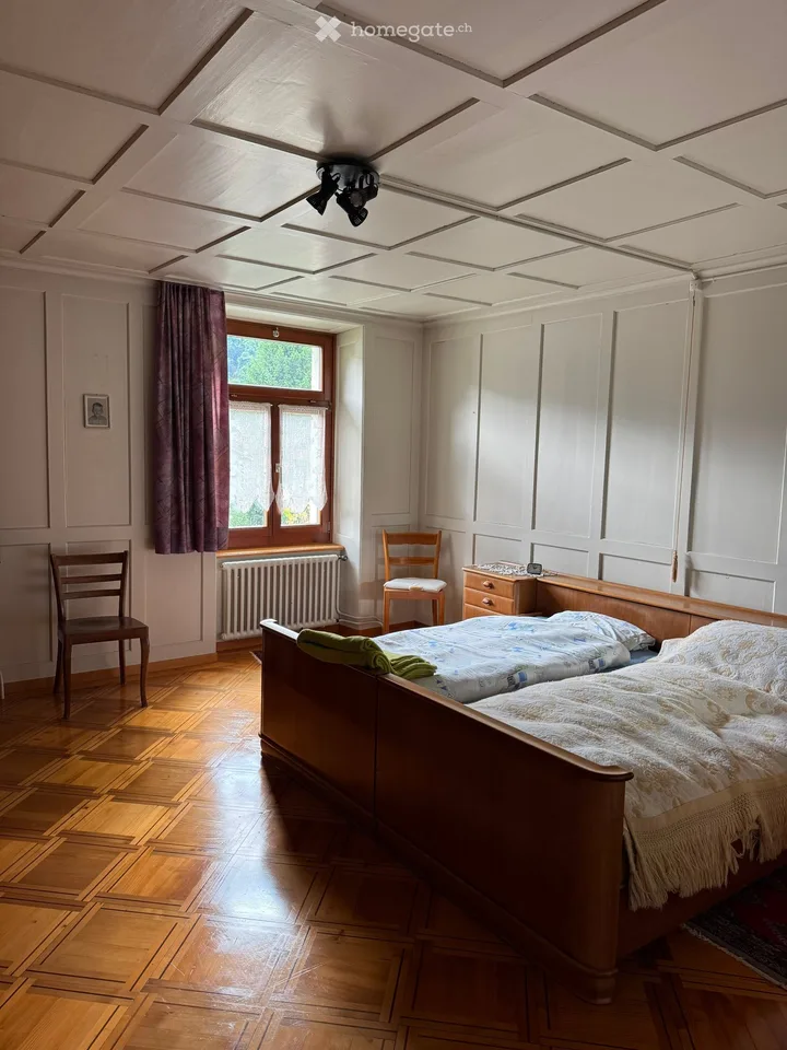 Historisches 5.5-Zimmer-Reiheneinfamilienhaus in Mitlödi