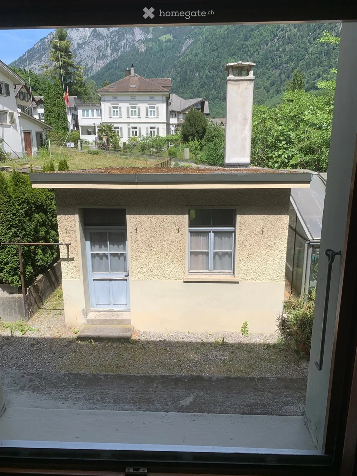 Historisches 5.5-Zimmer-Reiheneinfamilienhaus in Mitlödi