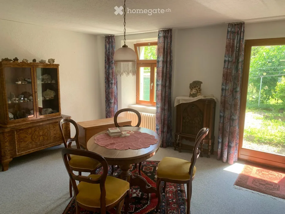Historisches 5.5-Zimmer-Reiheneinfamilienhaus in Mitlödi