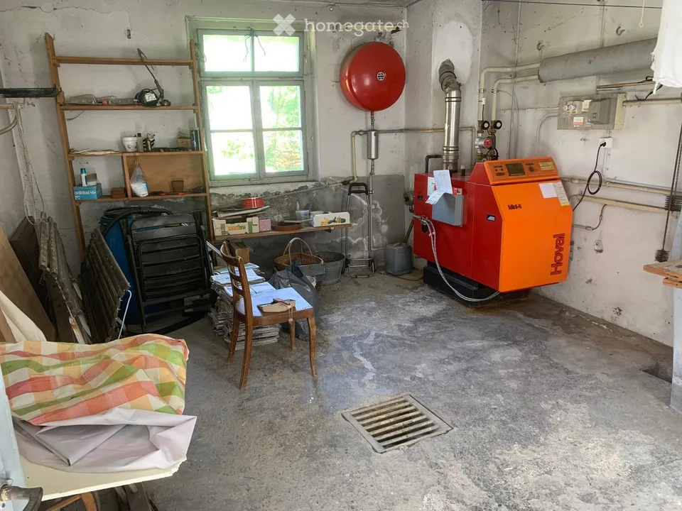 Historisches 5.5-Zimmer-Reiheneinfamilienhaus in Mitlödi