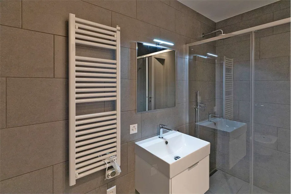 Bellinzona 3.5 rooms modern apartment with large terrace