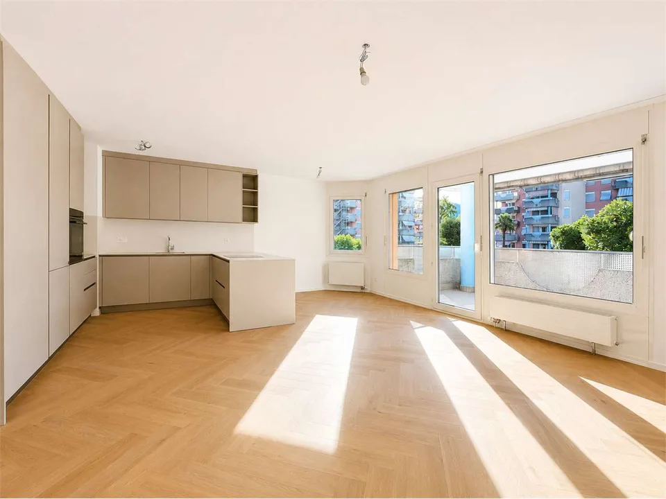 New - Renovated 3.5 rooms apartment in Breganzona