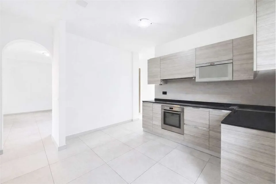 Caslano: Ampia Casa 4.5 con giardino
