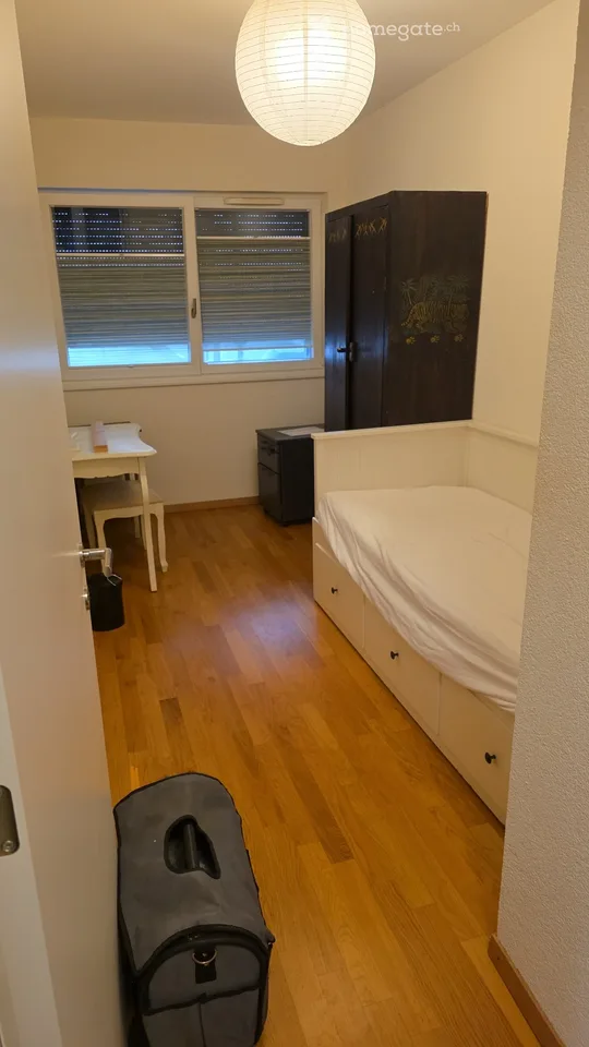 Möbliertes Zimmer