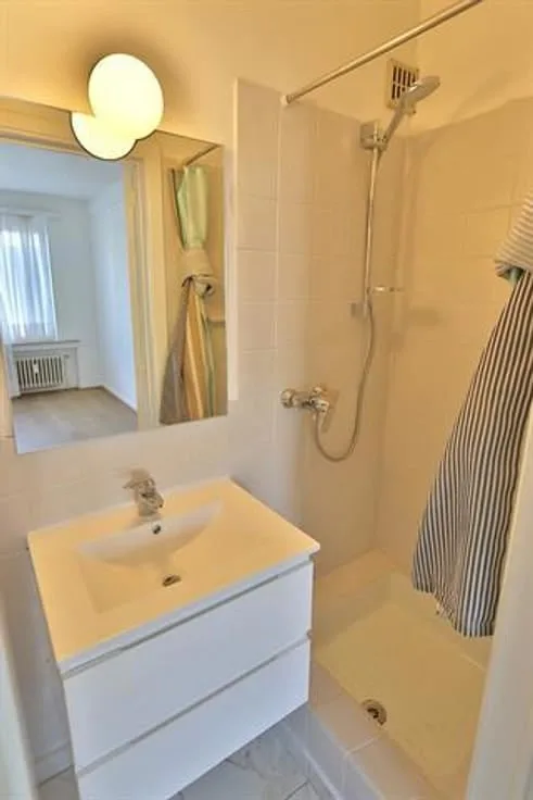 Charmantes 2-Zimmer-Wohnung in Vevey, sofort verfügbar