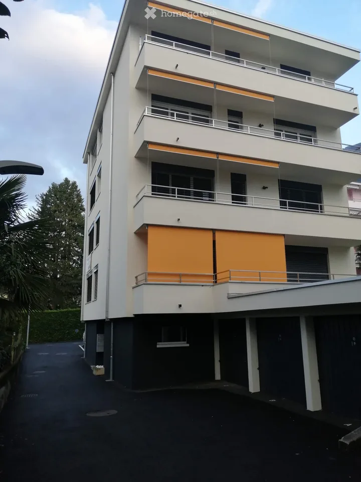 Stabile Minergie mit nur 8 Wohnungen, renoviert 2019, in ruhiger Lage