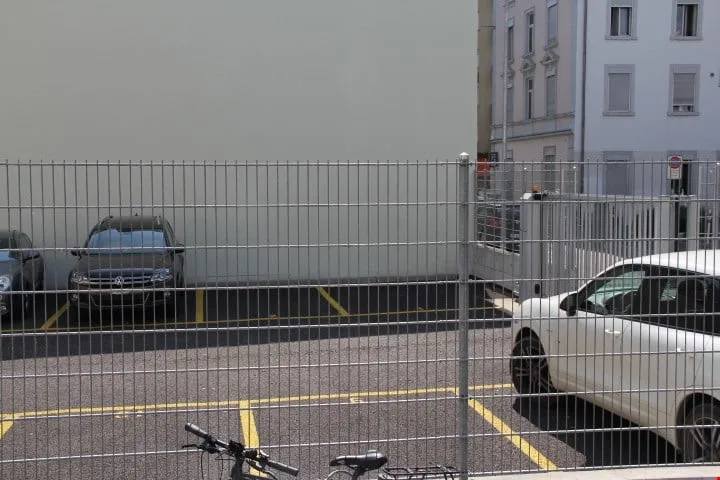 Parking space in a secured area in the heart of Biel Bienne