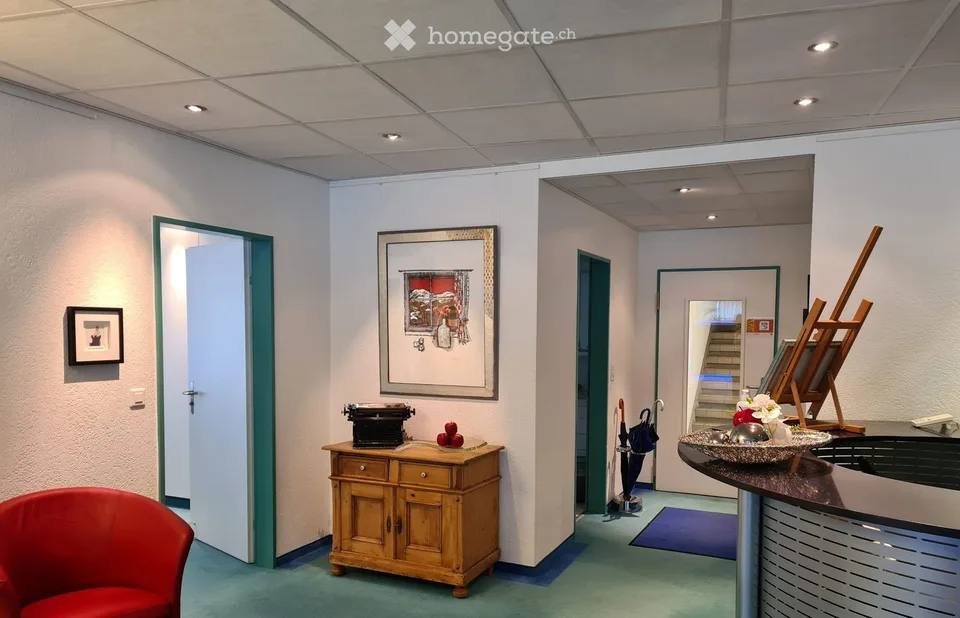 Espace de bureau représentatif directement au Sternen Oerlikon