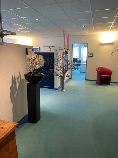Espace de bureau représentatif directement au Sternen Oerlikon