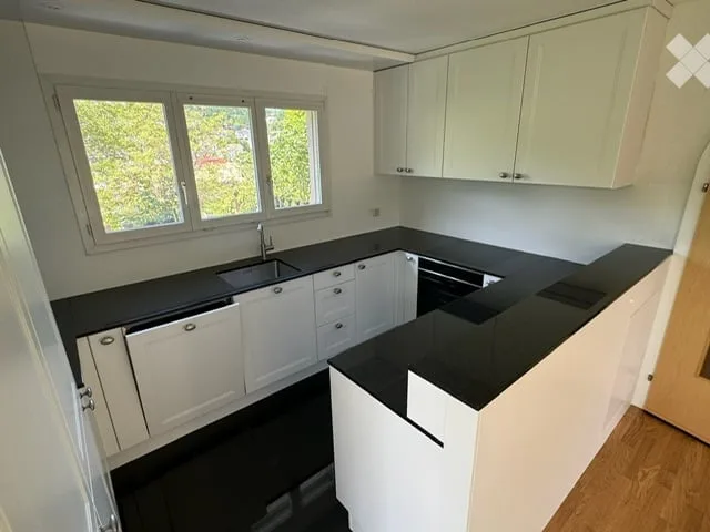 Large 6.5-room house in Meggen with pergola and garden in a central yet quiet location