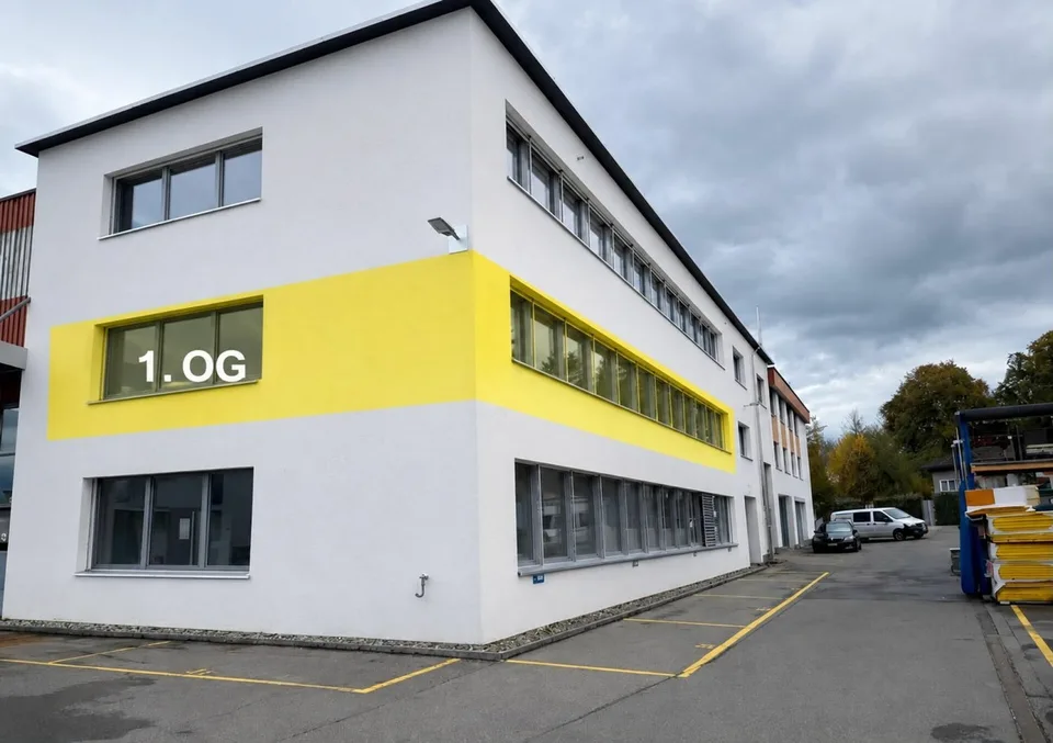 Moderne Bürofläche mit 202 m² an Top-Lage in Altendorf SZ