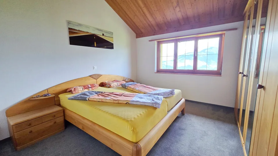 Neuwertiges, freistehendes Einfamilienhaus an unverbaubarer Aussichtslage mit grossem Schopf – Foto 27 von 34