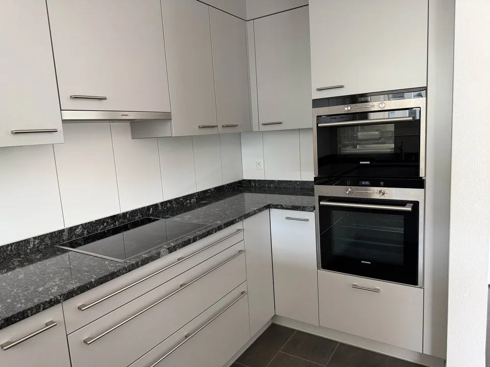 Appartamento 3.5 locali luminoso, 95 m², in posizione centrale a Steffisburg – foto 7 di 13