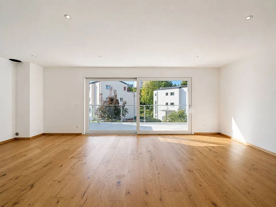 Appartamento di 4.5 locali Minergie con balcone di 20 m²