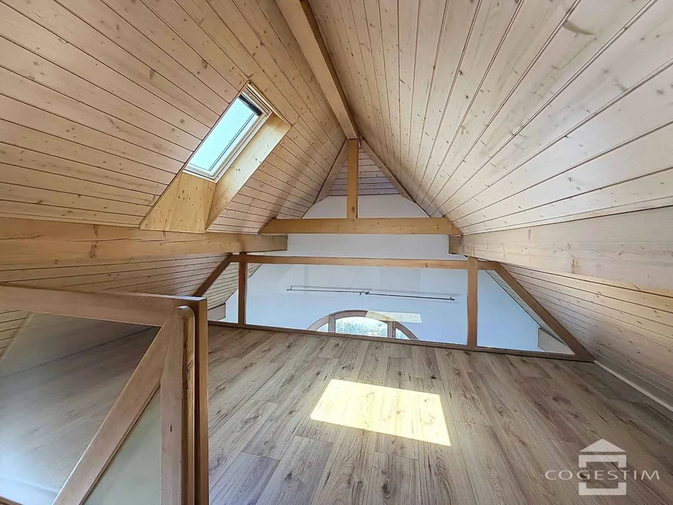 Attico in duplex con terrazza e balcone