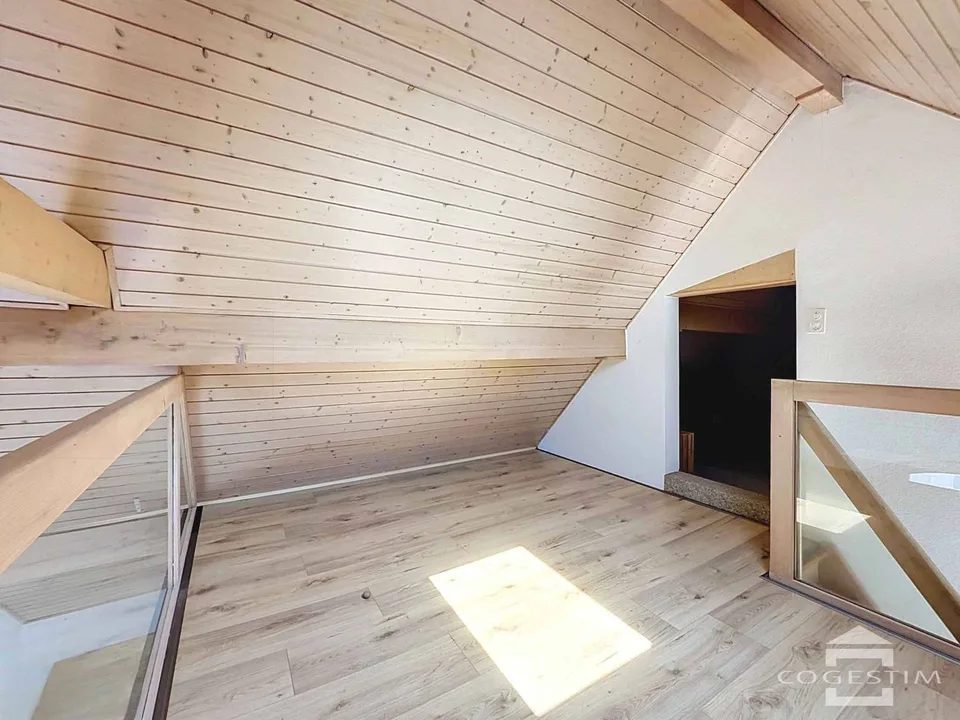 Attico in duplex con terrazza e balcone