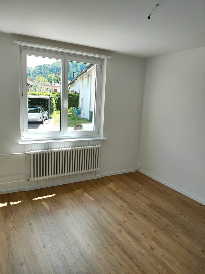 Gemütliche 2.5-Zimmer-Wohnung in Niederurnen