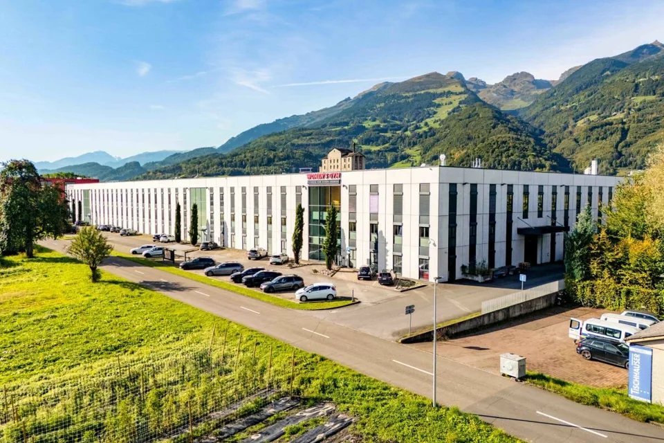 Locaux de bureau attractifs à partir de 250 m2 - lumineux, modernes et centraux
