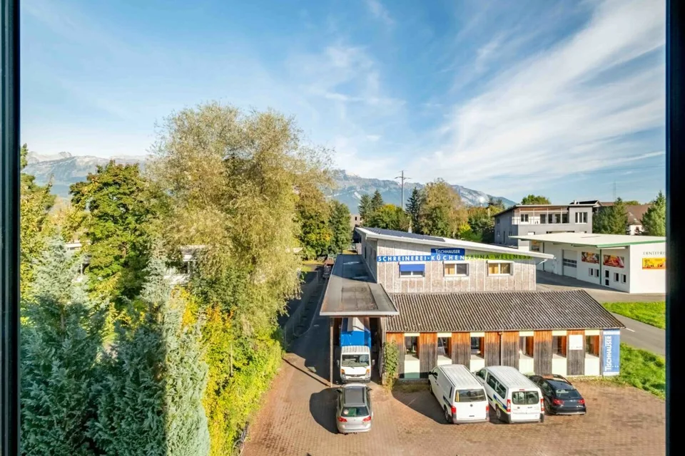 Locaux de bureau attractifs à partir de 250 m2 - lumineux, modernes et centraux