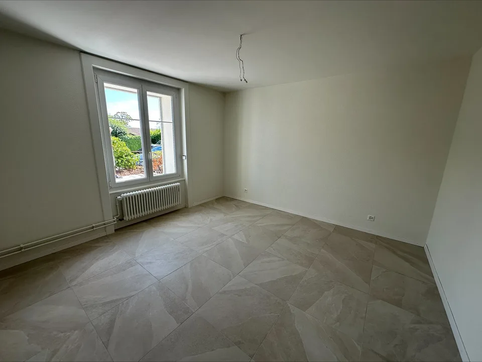 Appartamento 3 locali ristrutturato con terrazza a Neuchâtel