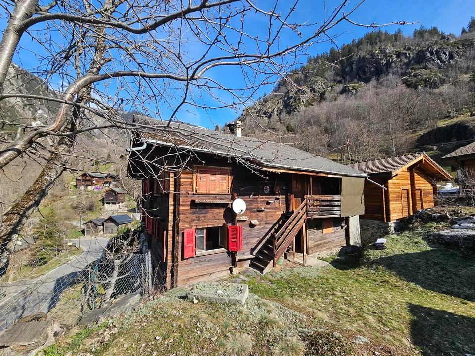Charmante 2-Zimmer-Wohnung an idyllischer Berglage