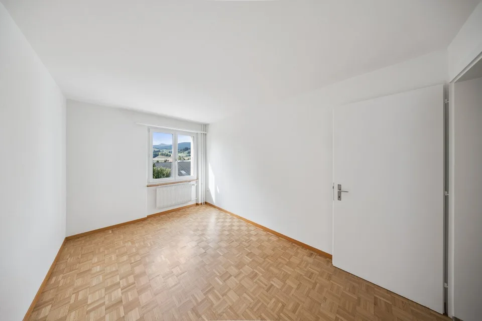 Renovierte Wohnung in Riggi mit fantastischer Aussicht