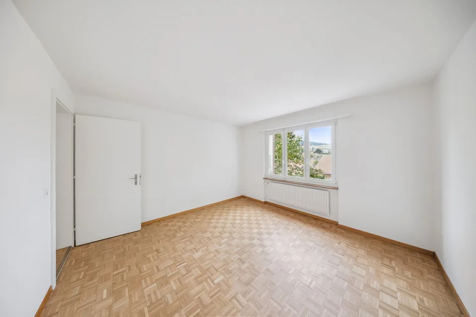 Renovierte Wohnung in Riggi mit fantastischer Aussicht