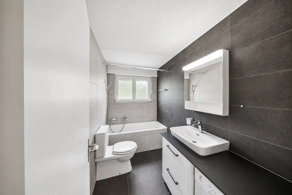 Renovierte Wohnung in Riggi mit fantastischer Aussicht