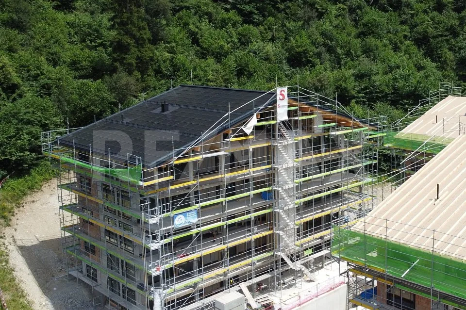 Sustainable Living Garglas.ch - 3.5-Room Apartment F6 with Solar Power Share