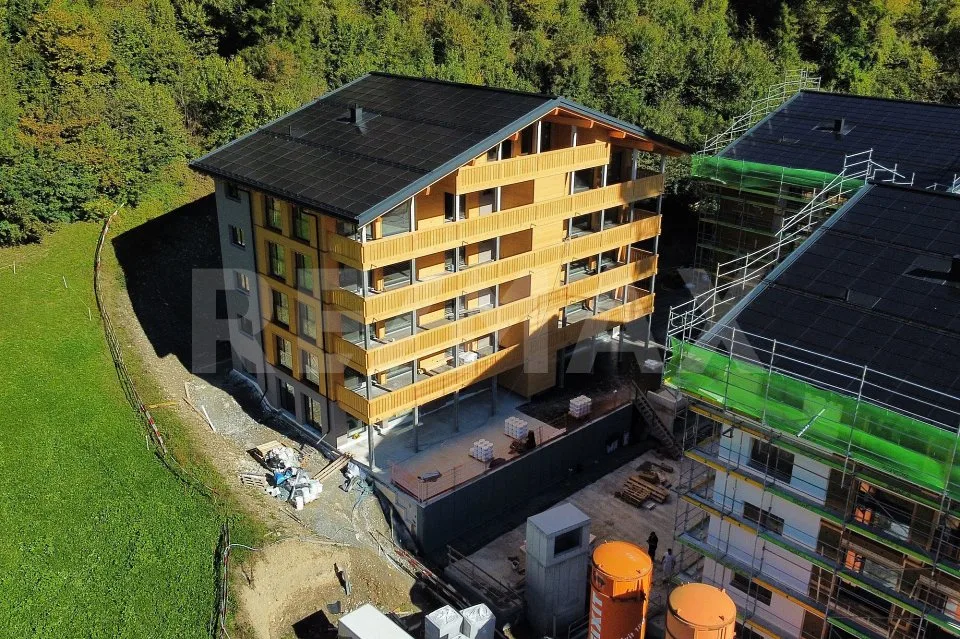 Sustainable Living Garglas.ch - 3.5-Room Apartment F6 with Solar Power Share