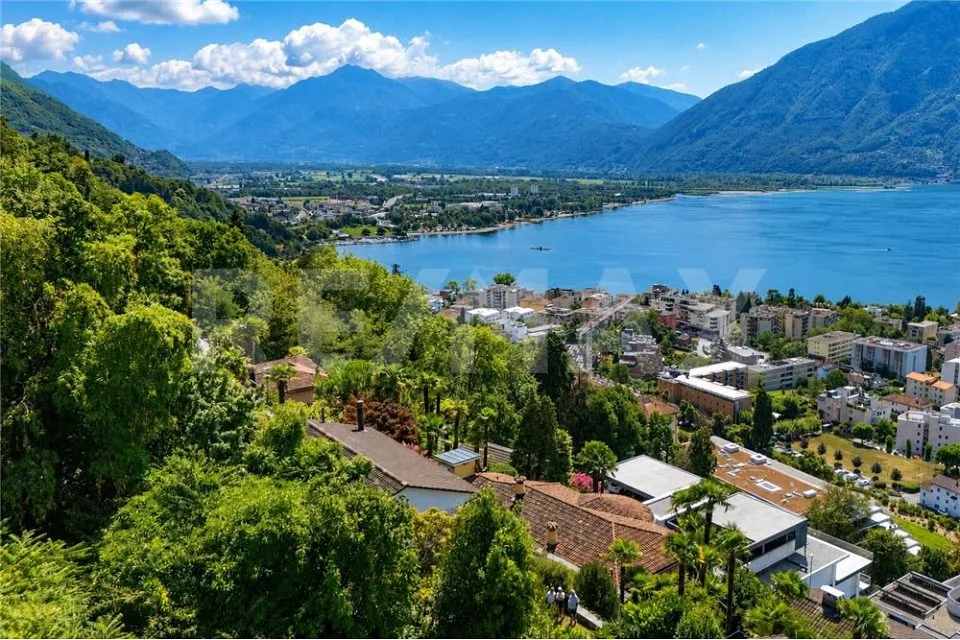 Terreno edificabile vista lago