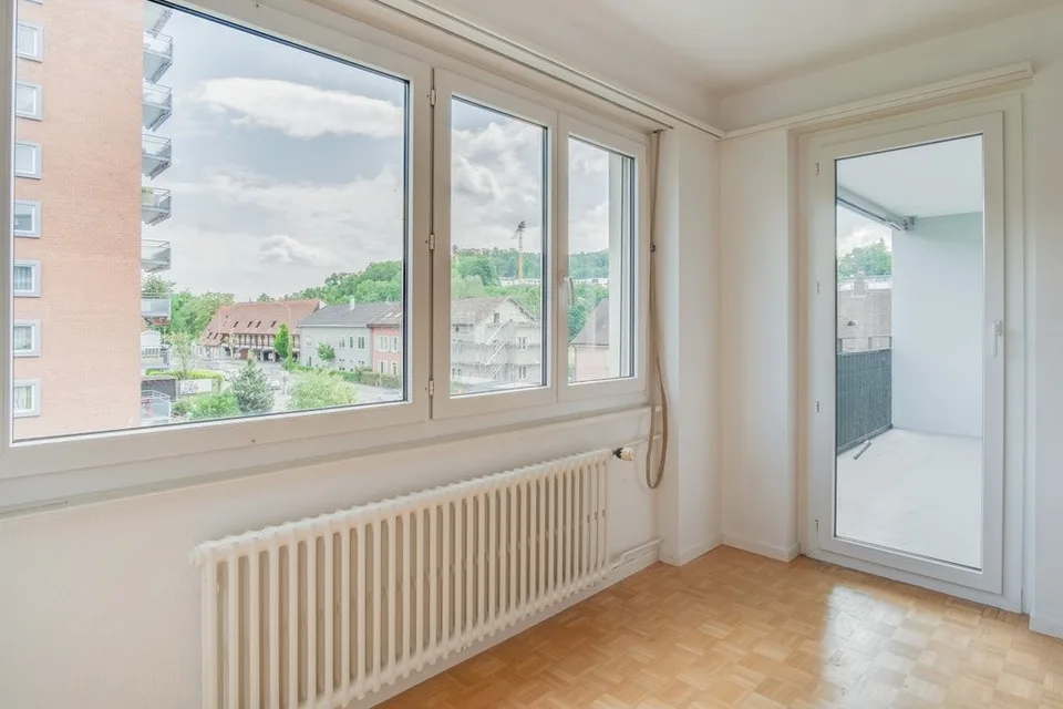 PLATZ FÜR DIE GANZE FAMILIE WOHNUNG AN TOP LAGE IN OLTEN ZU VERMIETEN