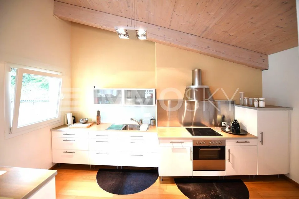 New Price Triple Advantage: Income, Elegance and Comfort