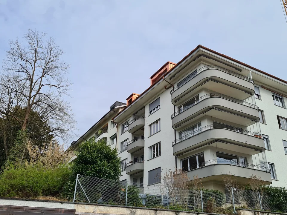 Wohntraum in Bern: Helle Wohnung im beliebten Schosshaldenquartier