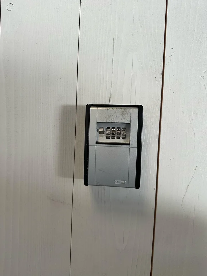 Vielseitiger Raum in Lenzburg – Ideal als Büro oder Hobbyraum! – Foto 7 von 8